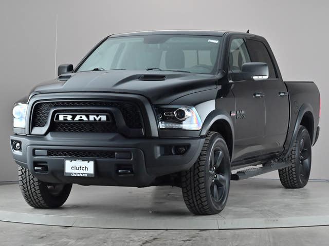 Ram 1500 Classic Warlock Crew Cab 5 1/2 ft 4x4