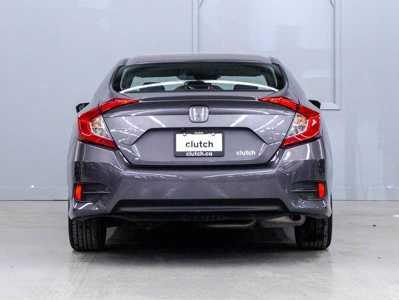 Vehicle photo 4