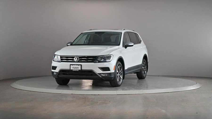Vehicle photo 2