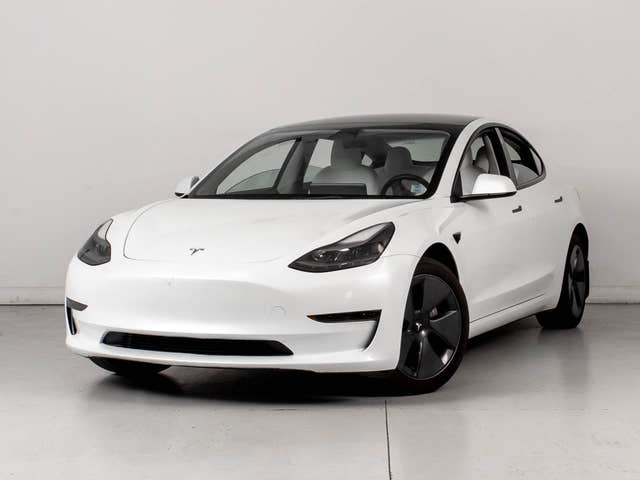 Tesla Model 3 RWD