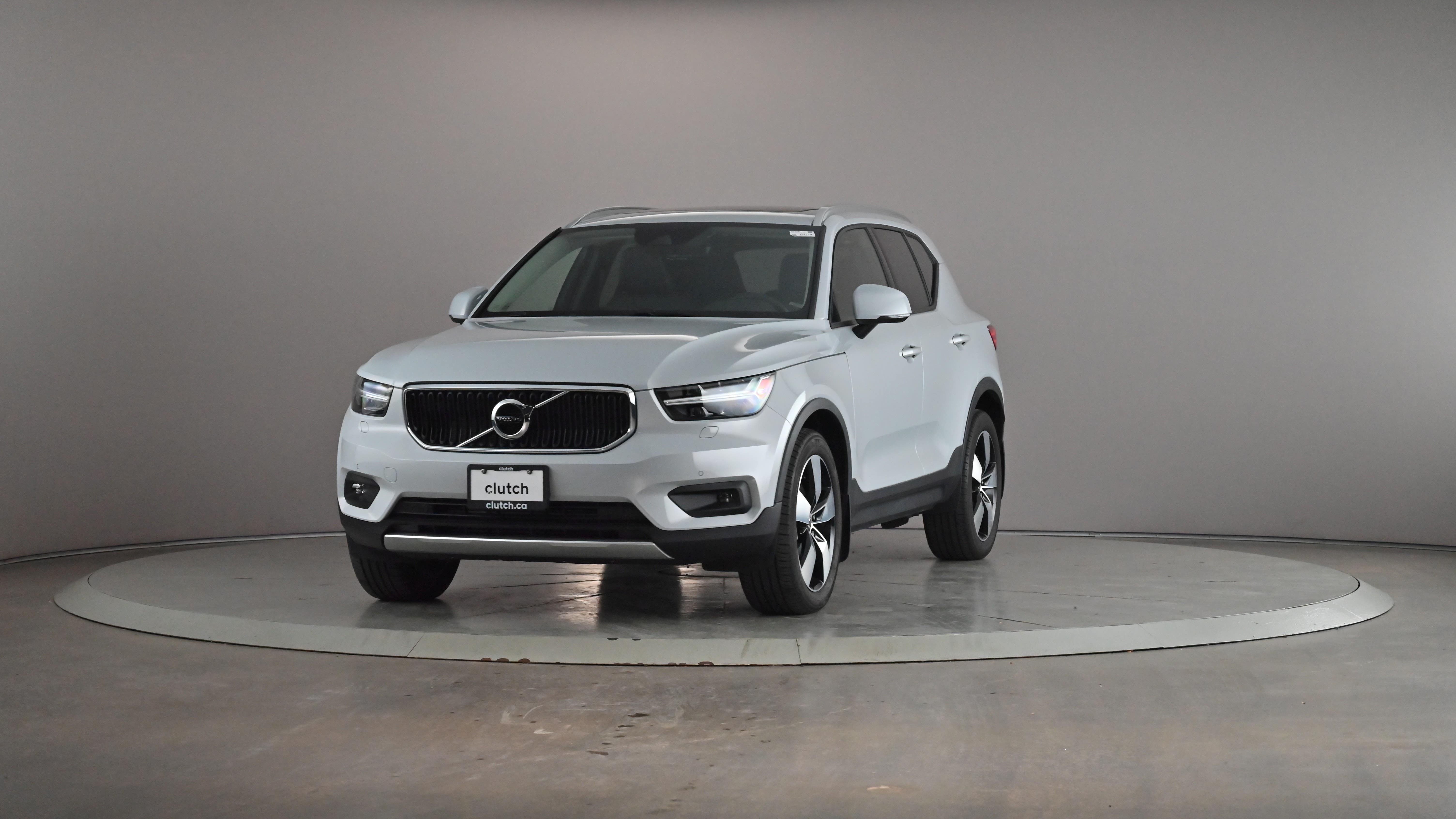 2022 Volvo XC40