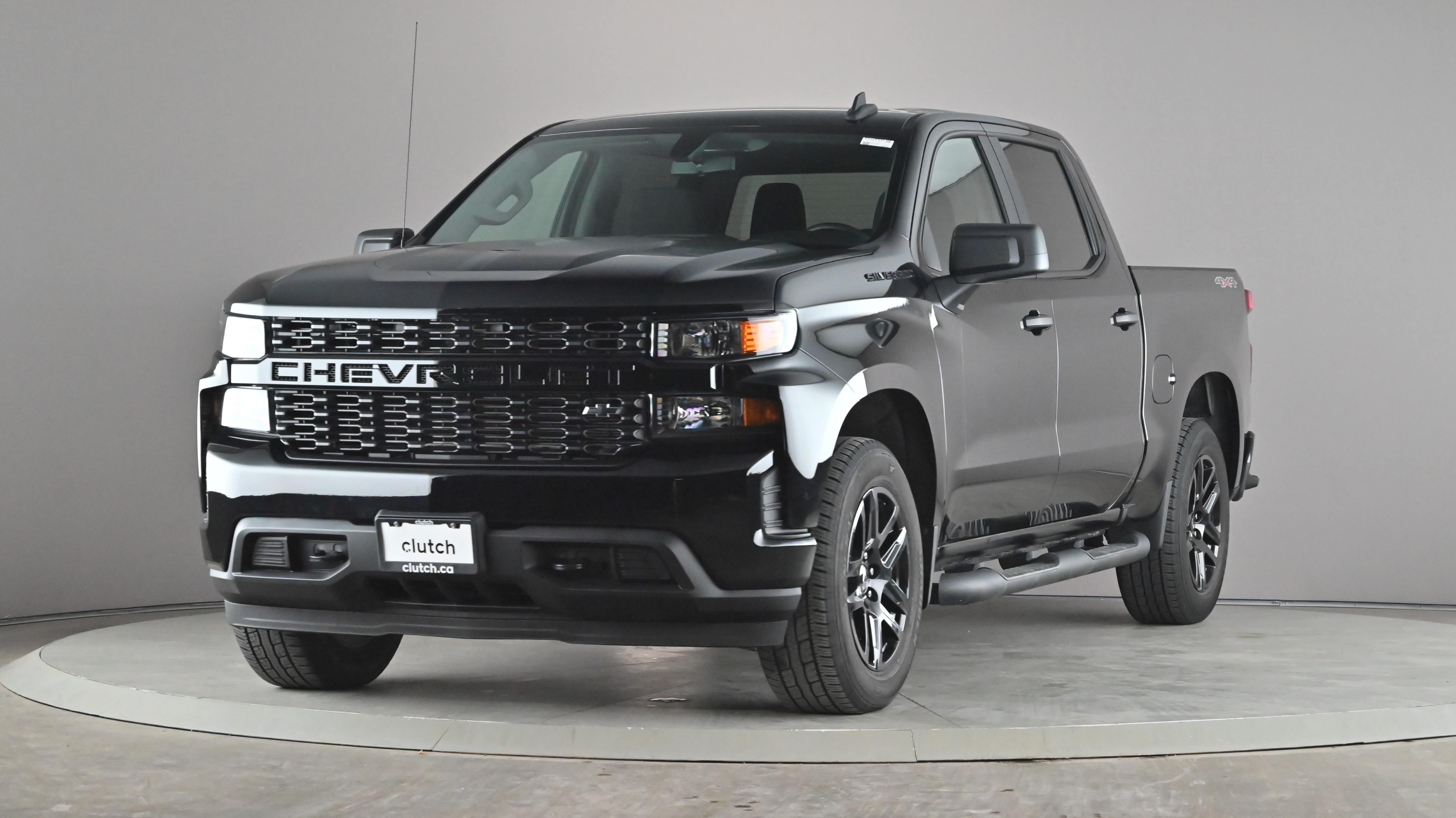 Chevrolet Silverado 1500 Custom Crew Cab 4WD 2022