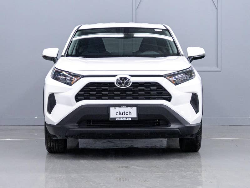 Vehicle photo 2