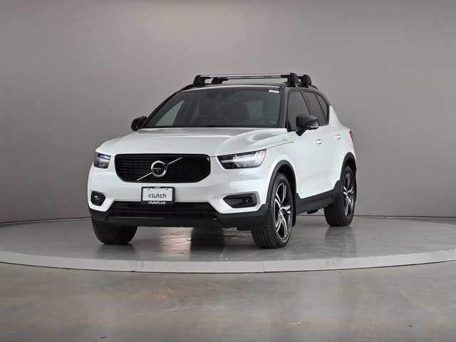 2022 Volvo XC40