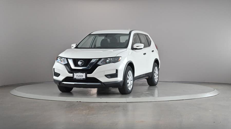 Vehicle photo 2