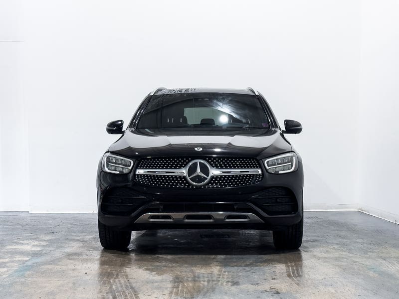 Vehicle photo 2