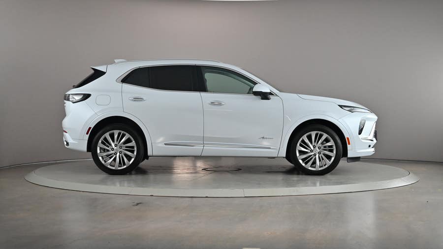 Vehicle photo 4