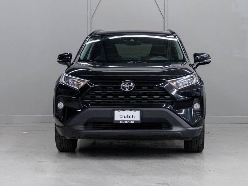 Vehicle photo 2