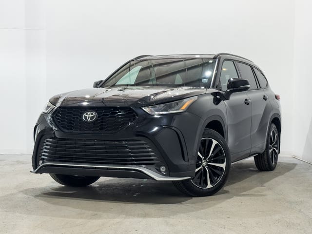 Black 2021 Toyota Highlander