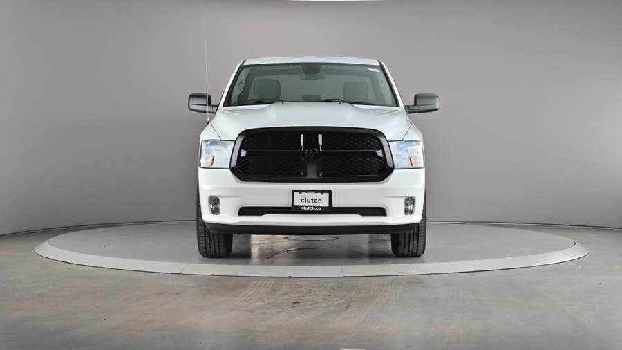 Vehicle photo 3