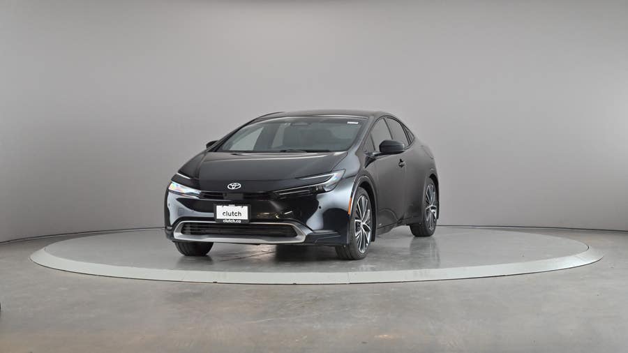 Vehicle photo 2