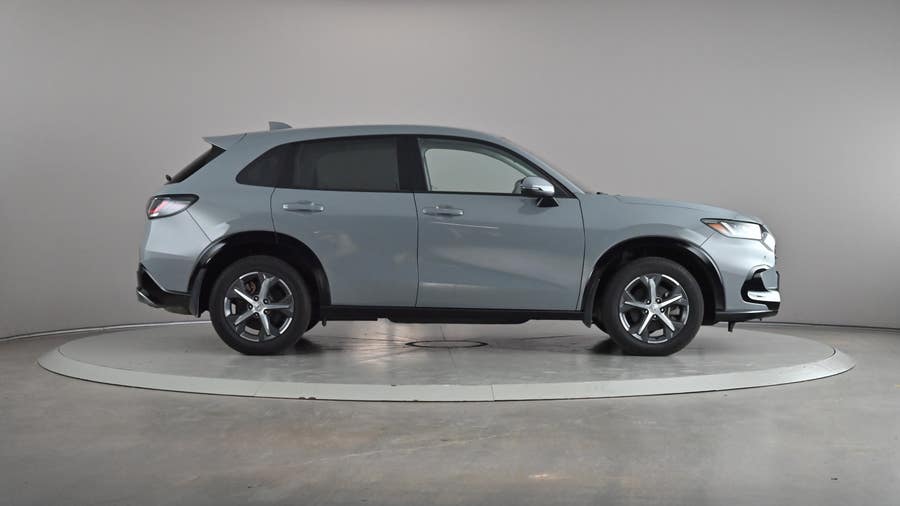 Vehicle photo 4