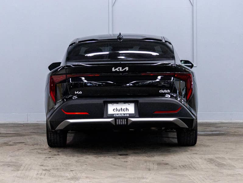 Vehicle photo 4