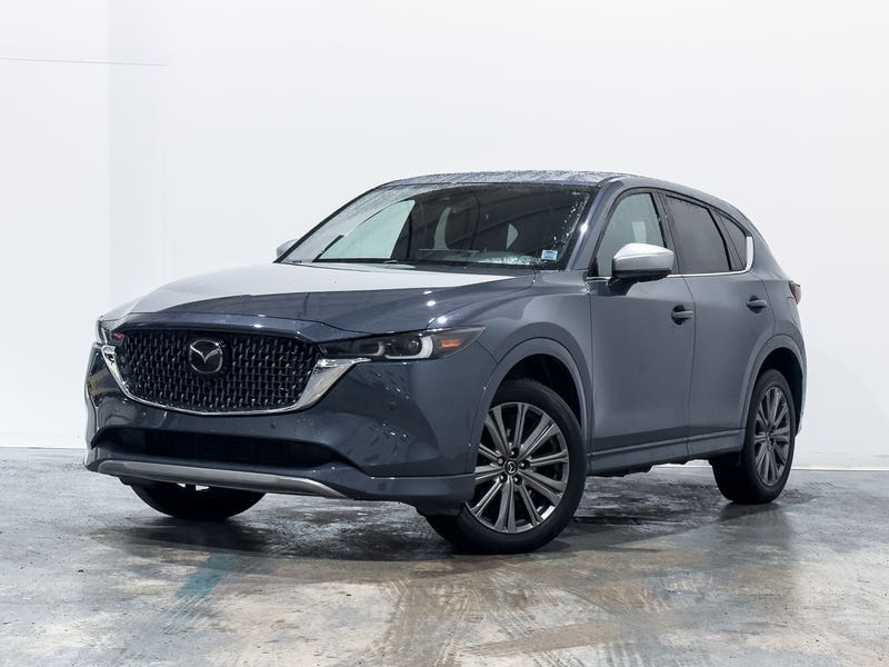 Vehicle photo 1