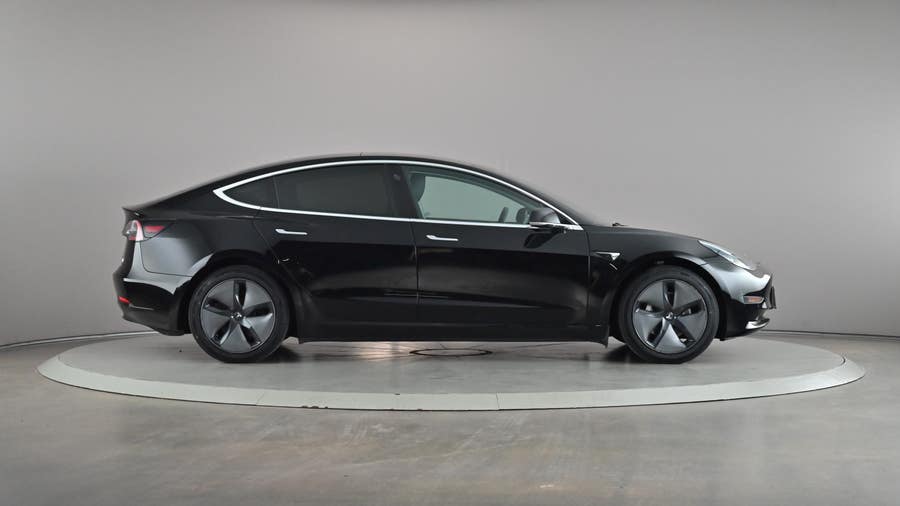 Vehicle photo 4