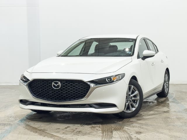 White 2023 Mazda Mazda3