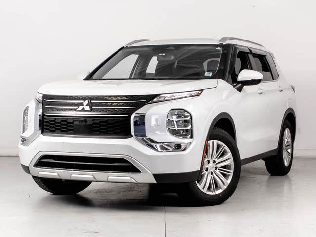 Mitsubishi Outlander SE AWD
