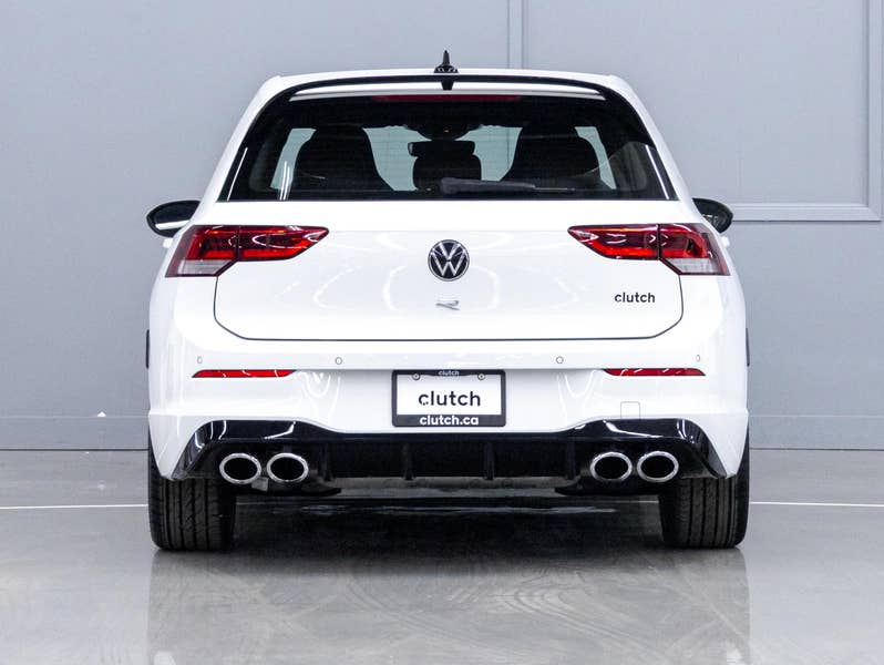 Vehicle photo 4