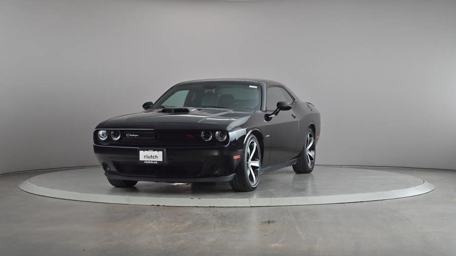 Vehicle photo 2