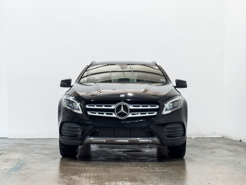 Vehicle photo 2