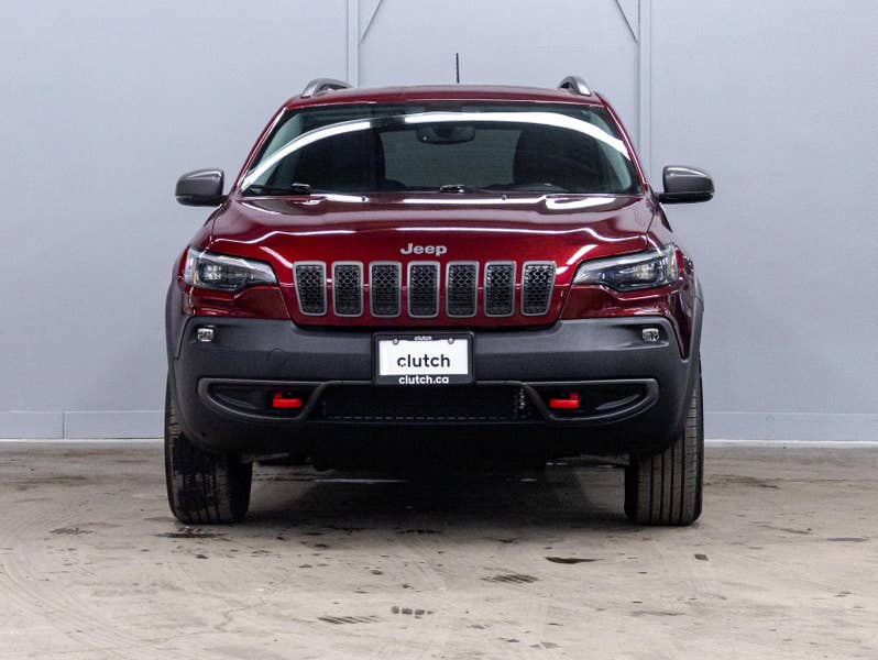 Vehicle photo 2