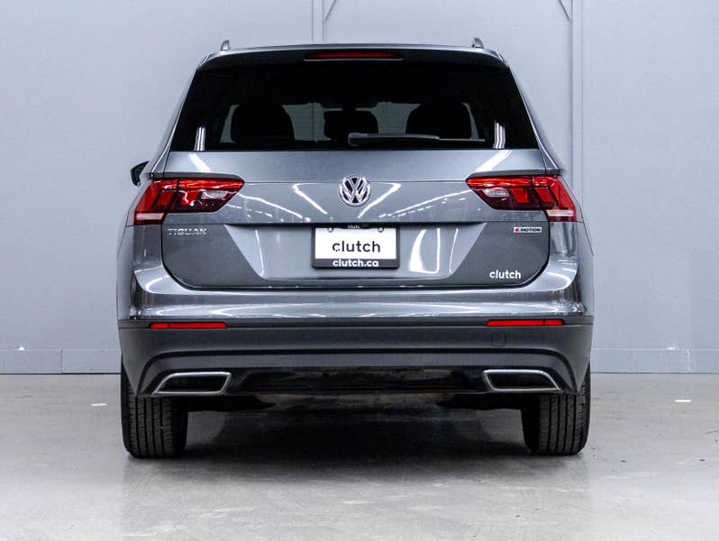 Vehicle photo 4