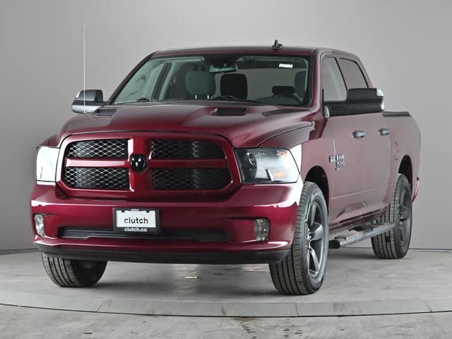 Ram 1500 Classic ST CREW CAB 4X4
