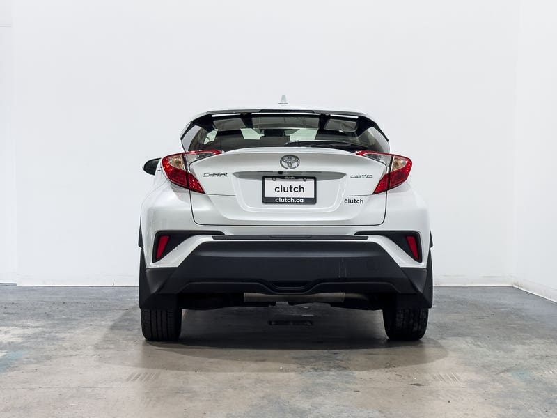 Vehicle photo 4