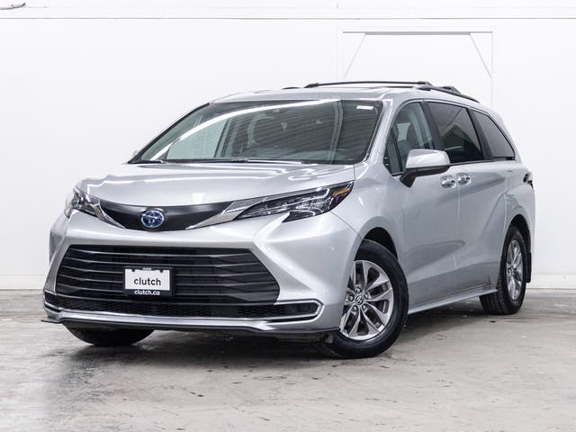 Toyota Sienna Hybrid XLE FWD 8-Pass