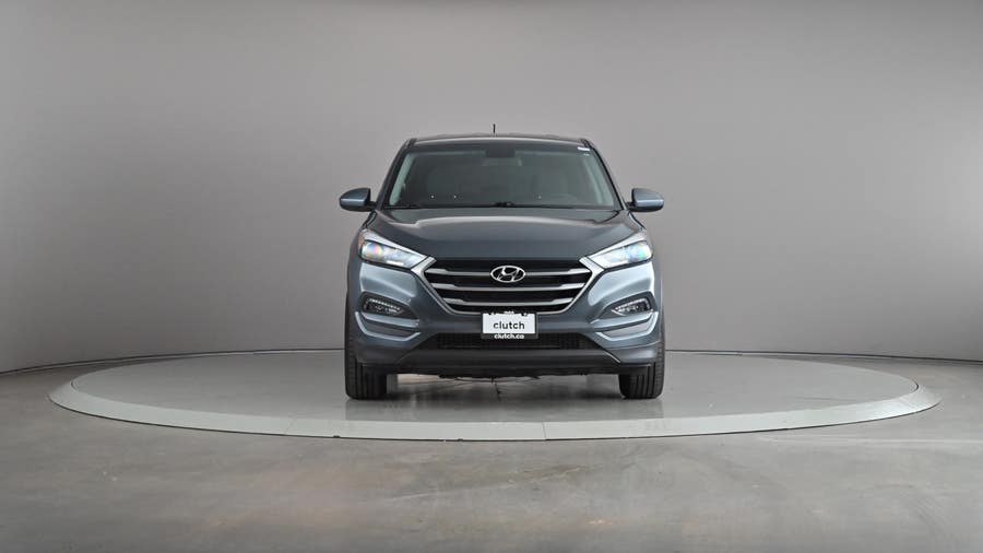Vehicle photo 3