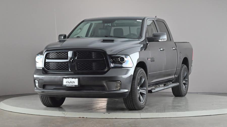 Vehicle photo 1