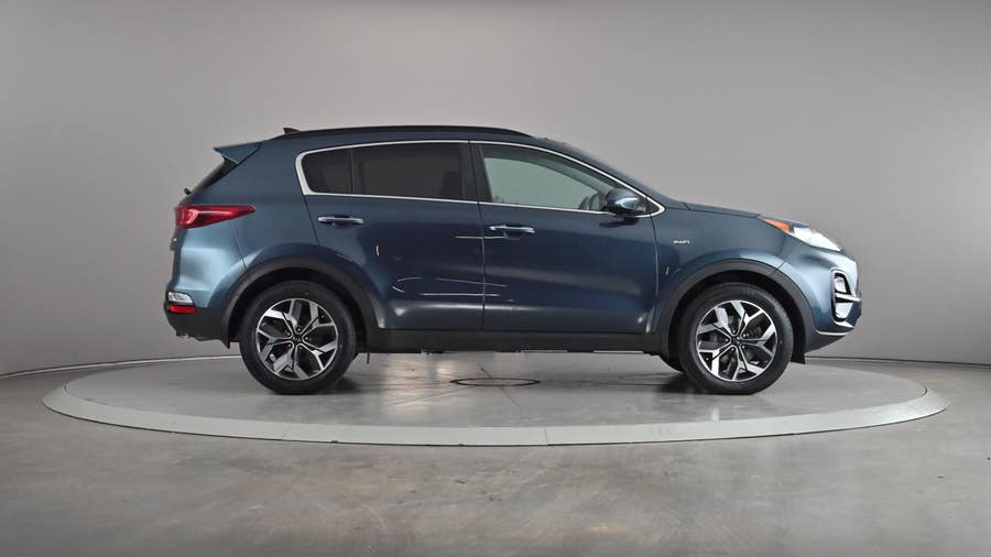 Vehicle photo 4