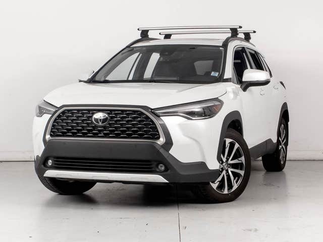 Toyota Corolla Cross XLE AWD