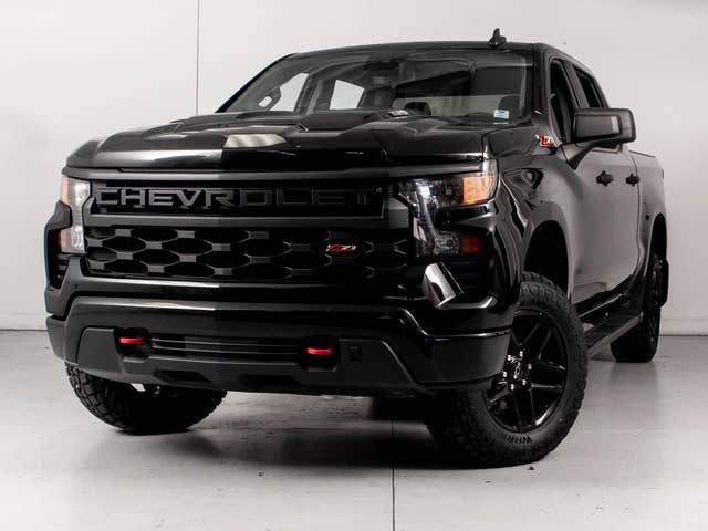 Chevrolet Silverado 1500 Custom Trail Boss Crew Cab 5 3/4 ft 4x4