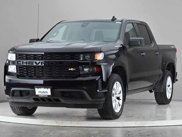 Chevrolet Silverado 1500 Custom 4WD