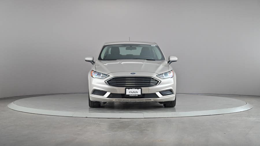 Vehicle photo 3