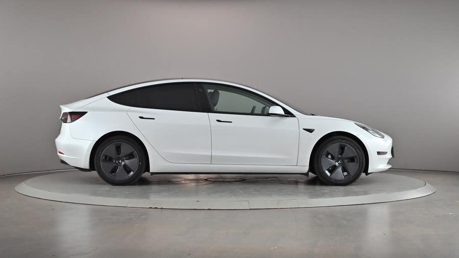 Vehicle photo 4