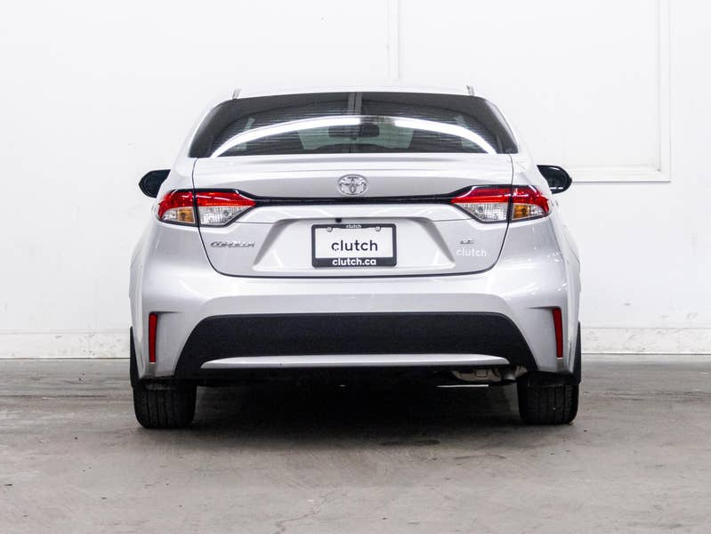 Vehicle photo 4