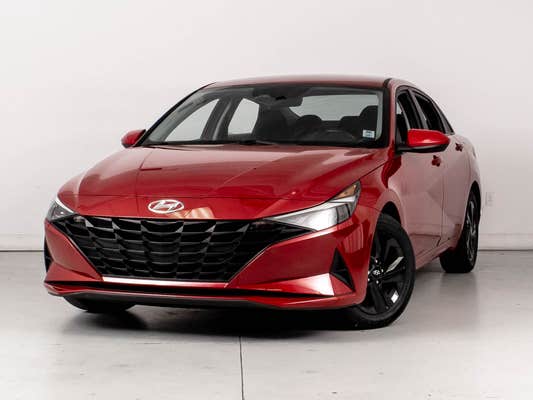 Hyundai Elantra Preferred IVT