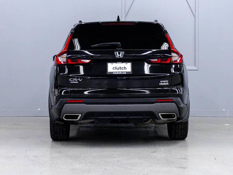 Vehicle photo 4