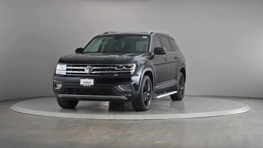 Vehicle photo 2