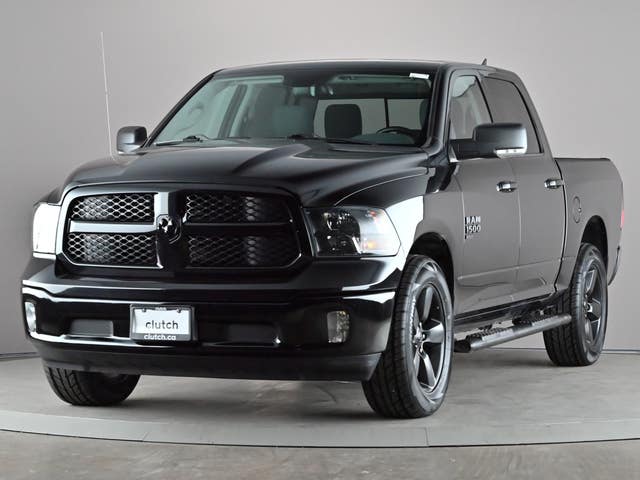 Ram 1500 Classic SLT Crew Cab 5 1/2 ft 4x4