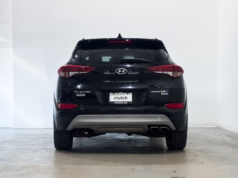 Vehicle photo 4