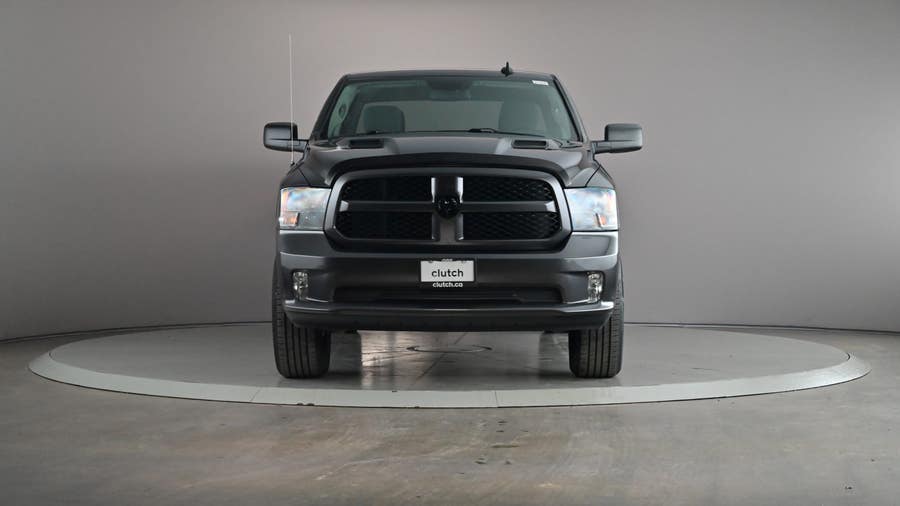Vehicle photo 3