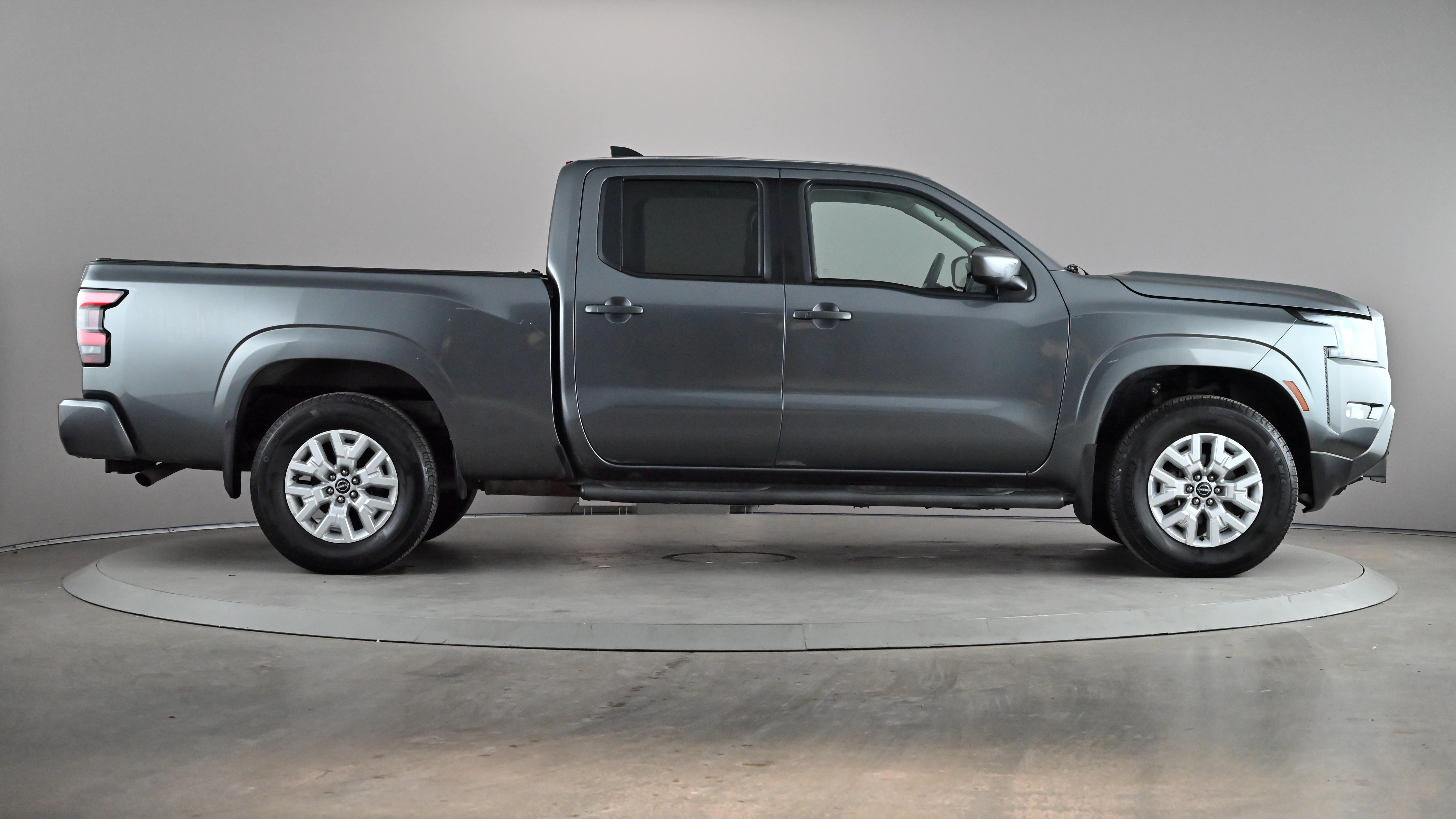 2024 Nissan Frontier