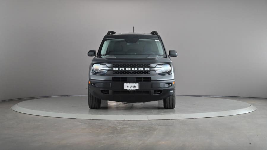 Vehicle photo 3