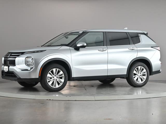 2025 Mitsubishi Outlander
