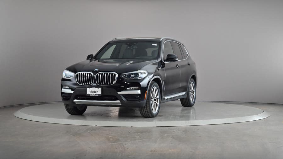 Vehicle photo 2