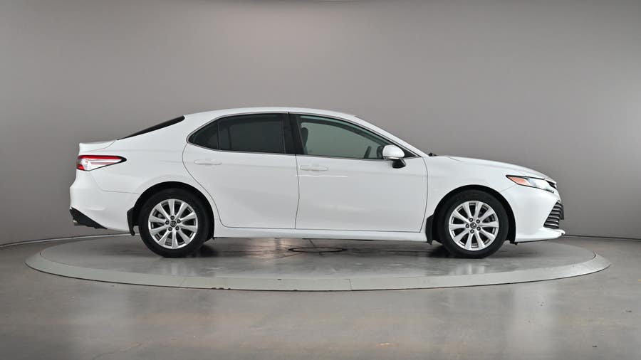 Vehicle photo 4