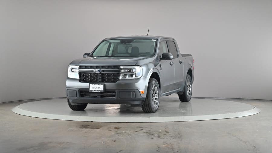 Vehicle photo 2